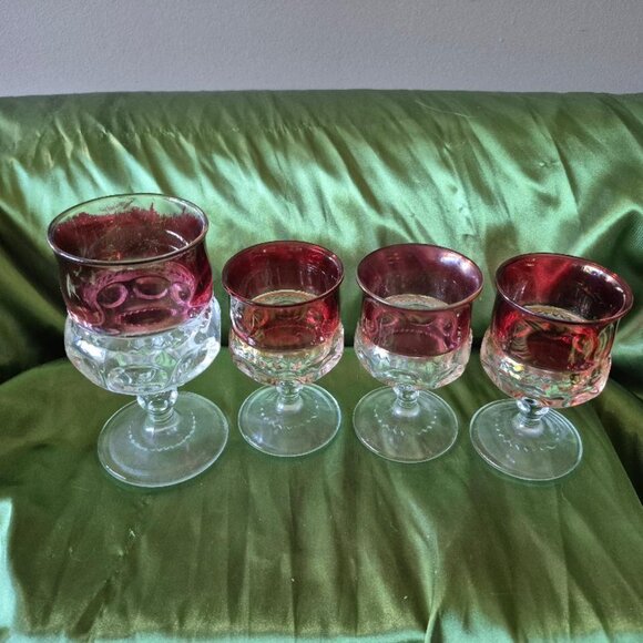 Lovely glasses for whatever beverage - Picture 3 of 3